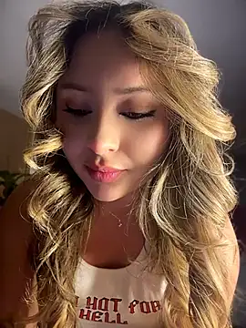 Snapshot of SaraFerreira chatting on July 31, 2026, 1:27 am SaraFerreira online show from July 31, 2026, 1:27 am