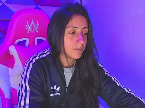 Cameron cutte online show from December 2, 2025, 3:12 am