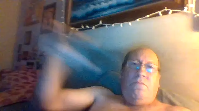 Snapshot of hornyrich69 chatting on February 22, 2026, 6:57 am hornyrich69 online show from February 22, 2026, 6:57 am