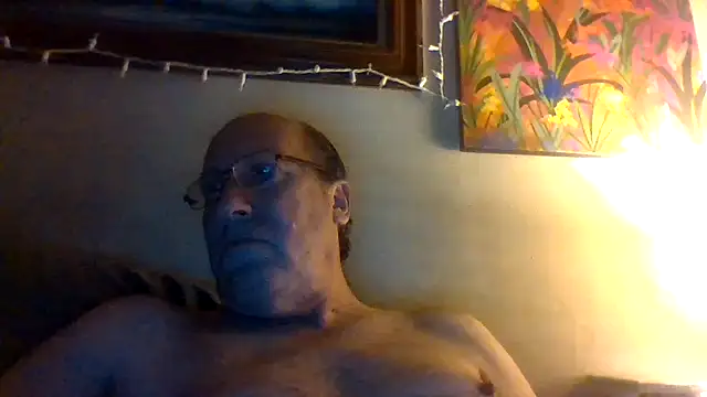 Snapshot of hornyrich69 chatting on March 4, 2026, 8:09 am hornyrich69 online show from March 4, 2026, 8:09 am