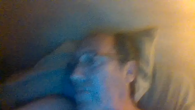 Snapshot of hornyrich69 chatting on March 29, 2026, 4:23 am hornyrich69 online show from March 29, 2026, 4:23 am