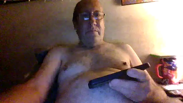 hornyrich69 online show from April 2, 2026, 6:11 am