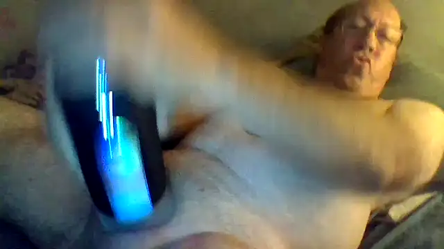 hornyrich69 online show from May 5, 2026, 3:58 am