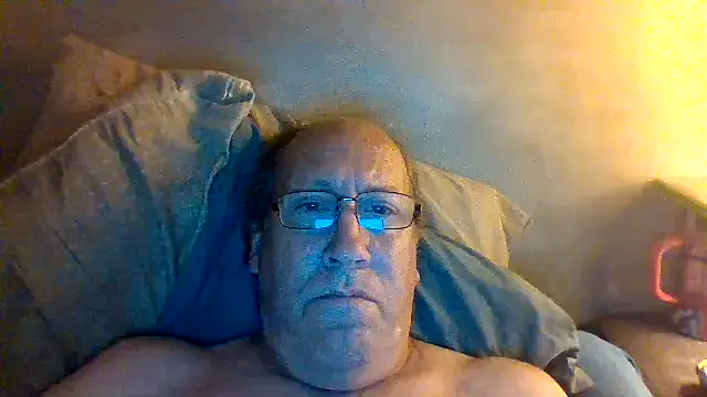 hornyrich69 online show from May 12, 2026, 5:15 am