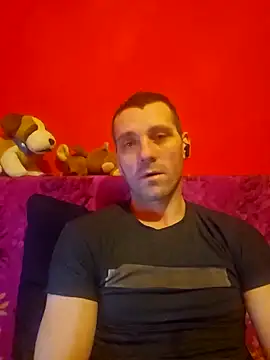 Snapshot of Aian09 chatting on February 12, 2025, 3:18 am Aian09 online show from February 12, 2025, 3:18 am