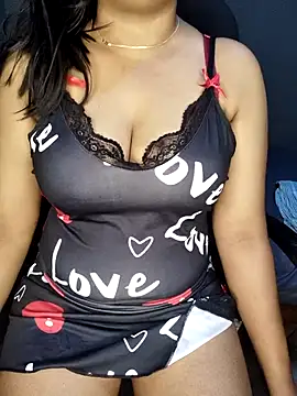 Snapshot of Loveshash1 chatting on October 2, 2025, 1:56 am Loveshash1 online show from October 2, 2025, 1:56 am