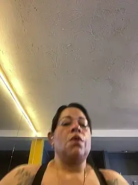 Snapshot of martina_bk chatting on July 24, 2026, 2:26 pm martina bk online show from July 24, 2026, 2:26 pm