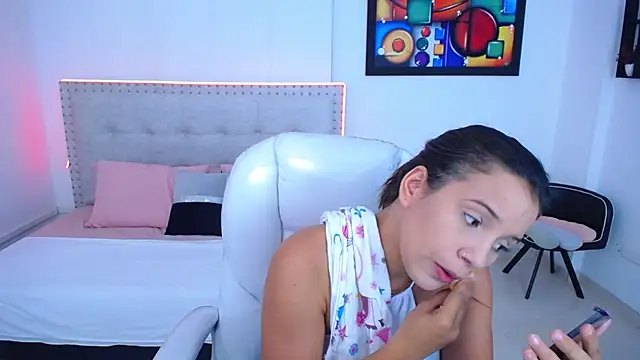 Snapshot of Chiqui_milk_ chatting on January 4, 2025, 7:34 pm Chiqui milk online show from January 4, 2025, 7:34 pm