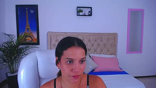 Snapshot of Chiqui_milk_ chatting on January 24, 2025, 10:41 pm Chiqui milk online show from January 24, 2025, 10:41 pm