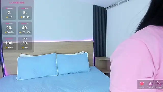 Snapshot of Chiqui_milk_ chatting on October 6, 2025, 7:00 pm Chiqui milk online show from October 6, 2025, 7:00 pm