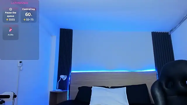 Snapshot of Chiqui_milk_ chatting on October 13, 2025, 6:52 pm Chiqui milk online show from October 13, 2025, 6:52 pm