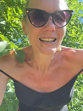 DirtyMargaret online show from May 29, 2026, 8:45 am