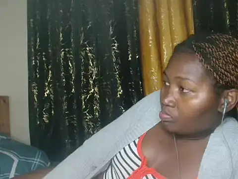 Sexxy pretty24 online show from May 31, 2026, 6:09 pm
