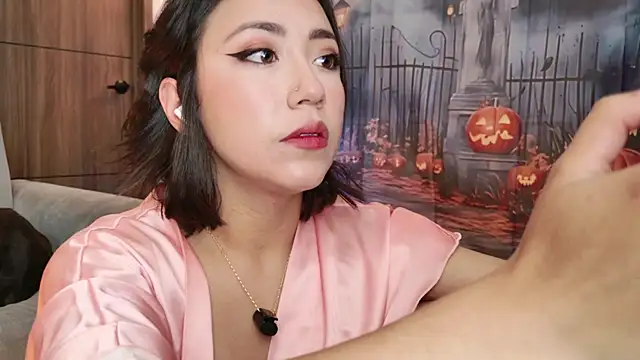 Snapshot of Hot_Couple666 chatting on October 24, 2025, 4:03 pm Hot Couple666 online show from October 24, 2025, 4:03 pm