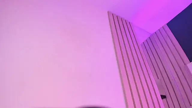 miel gomez online show from November 3, 2025, 9:16 pm