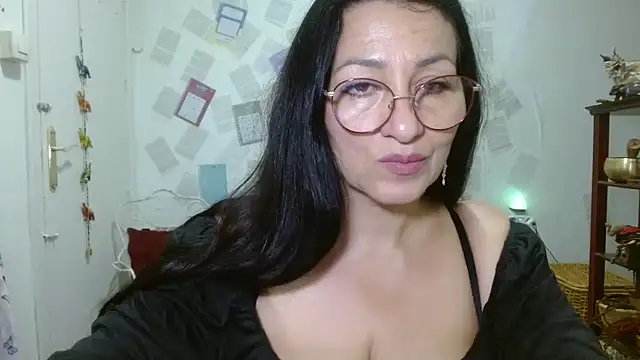KeisyNeonX online show from May 12, 2026, 7:55 pm