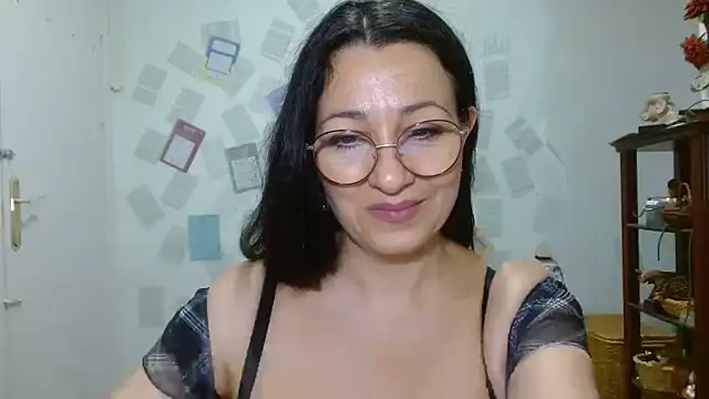 KeisyNeonX online show from July 28, 2026, 4:39 pm