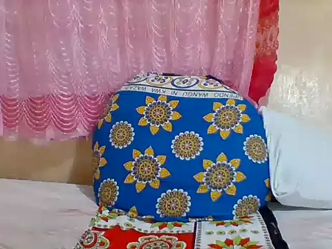 Sexy Villagegal online show from February 14, 2025, 11:09 pm