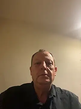 chubbybear2cum online show from September 20, 2025, 10:44 pm