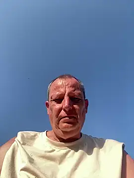chubbybear2cum online show from May 25, 2026, 5:52 pm