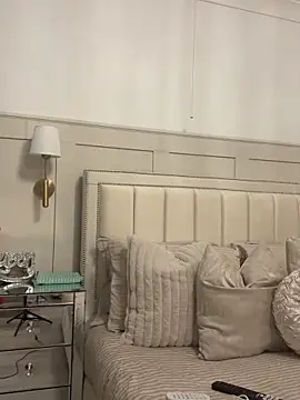 IrishTeenBarbie69 online show from October 2, 2025, 9:33 pm