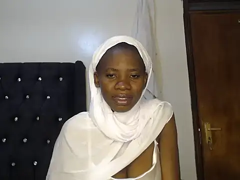 Sexyprecious01 online show from September 26, 2025, 10:19 am