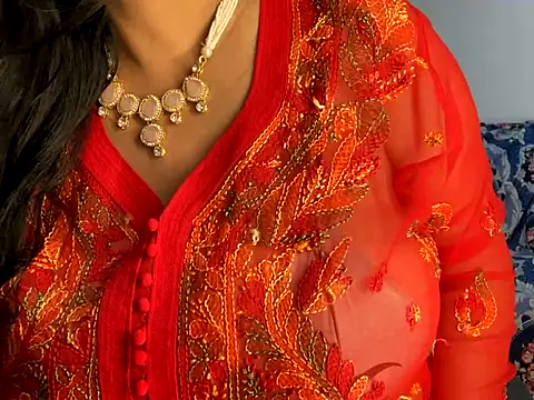 Snapshot of Aishwarya_101_ chatting on September 25, 2025, 5:27 pm Aishwarya 101 online show from September 25, 2025, 5:27 pm