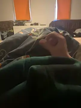 sollzii online show from January 27, 2025, 3:07 pm