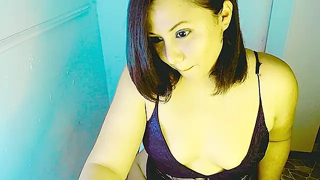 Camil2025 online show from September 8, 2025, 10:09 pm