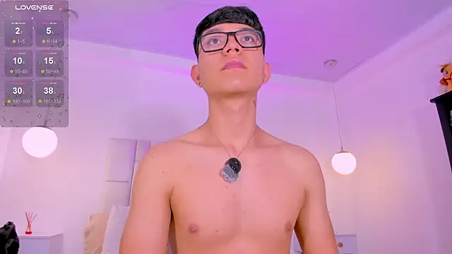 CodyTwink online show from June 10, 2026, 7:13 pm