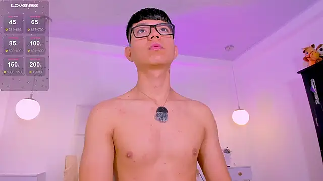 CodyTwink online show from July 4, 2026, 2:56 pm