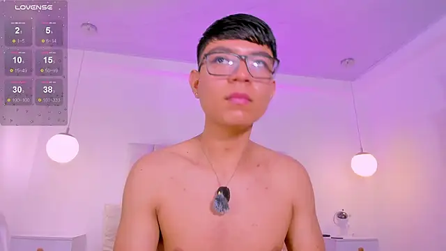 CodyTwink online show from July 7, 2026, 1:48 pm