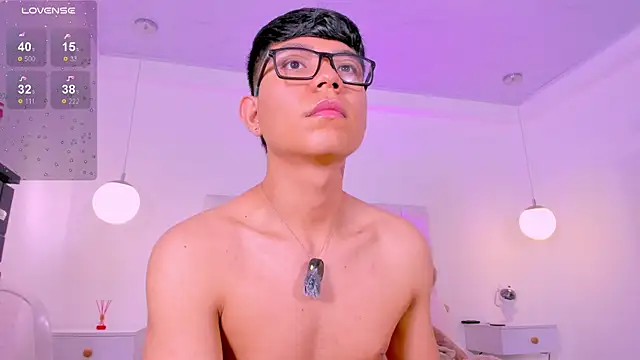 CodyTwink online show from July 28, 2026, 2:46 pm