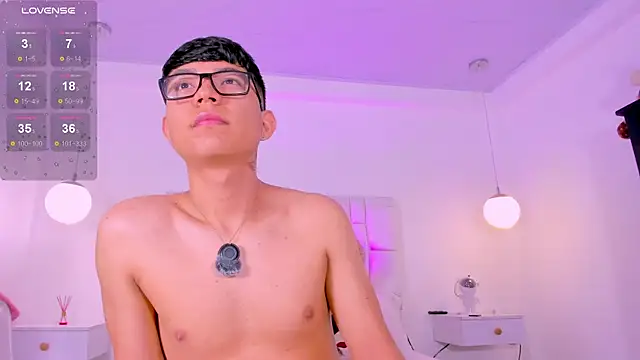 CodyTwink online show from July 31, 2026, 1:43 pm