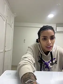 DeuxGold online show from February 7, 2026, 2:59 am