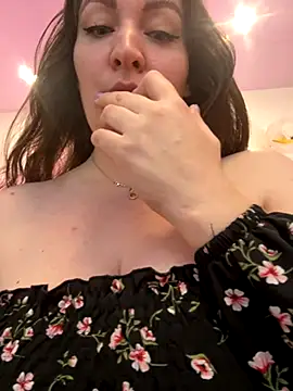 Nataly cute online show from October 30, 2025, 8:20 pm