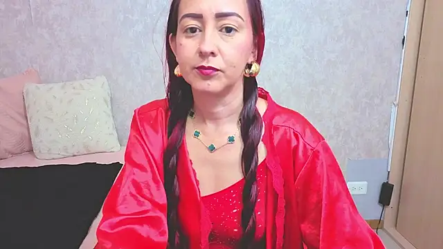 Snapshot of bianca_milfsexy chatting on October 27, 2025, 10:58 pm bianca milfsexy online show from October 27, 2025, 10:58 pm