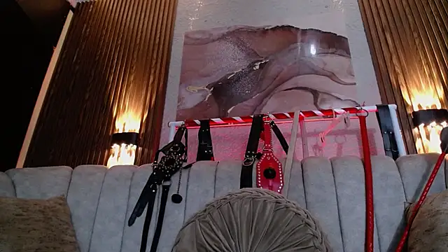 Naty slavedoll online show from May 5, 2026, 7:27 am