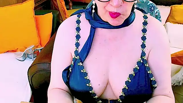 GattonaBiondona online show from June 21, 2026, 8:17 am