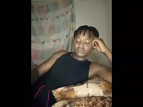 Freaky Vannahs online show from March 4, 2026, 1:00 am