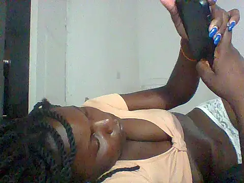 Fine baby0001 online show from June 11, 2026, 3:37 am