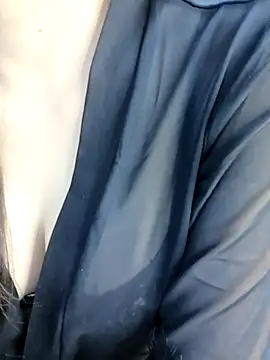  Linez  online show from November 13, 2025, 5:56 pm