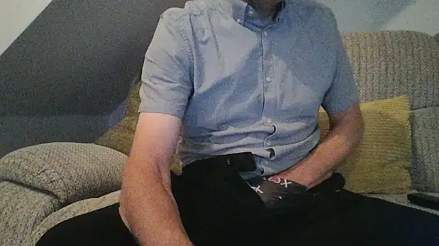 Snapshot of mr_english50 chatting on September 17, 2025, 5:20 am mr english50 online show from September 17, 2025, 5:20 am