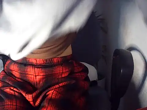 Haralushiaaax online show from March 12, 2026, 1:12 am