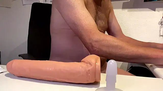 Snapshot of Geilerjung69 chatting on November 3, 2025, 9:05 pm Geilerjung69 online show from November 3, 2025, 9:05 pm