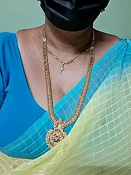 ananya956 online show from February 25, 2025, 12:25 am