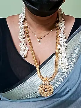 ananya956 online show from February 27, 2025, 11:52 am