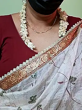 ananya956 online show from March 13, 2025, 9:32 am