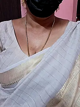 Snapshot of ananya956 chatting on October 3, 2025, 5:37 am ananya956 online show from October 3, 2025, 5:37 am