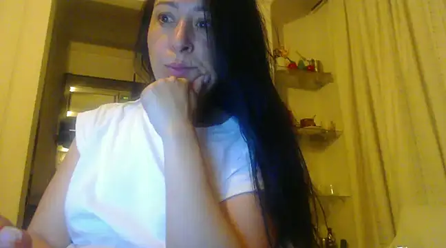 naughthyany16 online show from January 13, 2025, 9:41 am